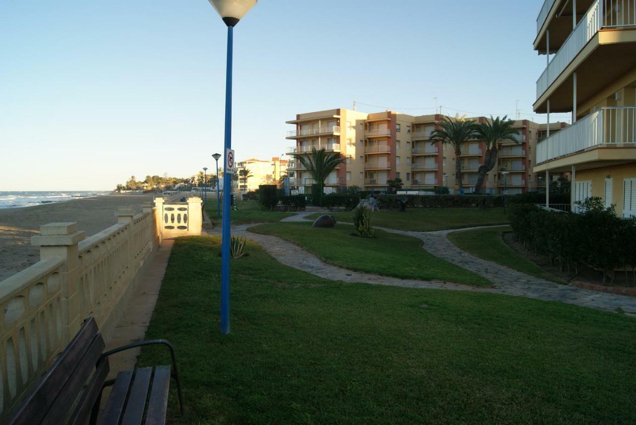 Apartamento Primera Linea De Mar Denia Exteriör bild
